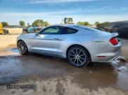 ✅ 2017 Ford Mustang EcoBoost Premium • VIN: 1FA6P8TH4H5304748 • Лот: 89867555. Опубликован ранее на Copart с пробегом 109 213 миль. Бесплатный доступ к архиву аукционных продаж из США и подробный отчёт об истории автомобиля на DreamBid. Изображение 2.