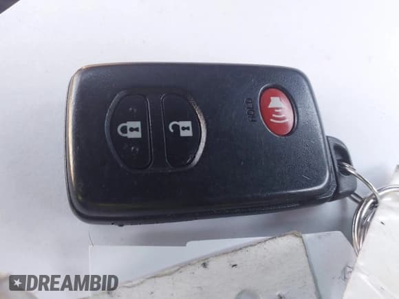 ✅ 2010 Toyota RAV4 Limited • VIN: JTMDF4DV1A5020971 • Лот: 41336888. Опубликован ранее на IAAI с пробегом 214 838 миль. Бесплатный доступ к архиву аукционных продаж из США и подробный отчёт об истории автомобиля на DreamBid. Изображение 11.