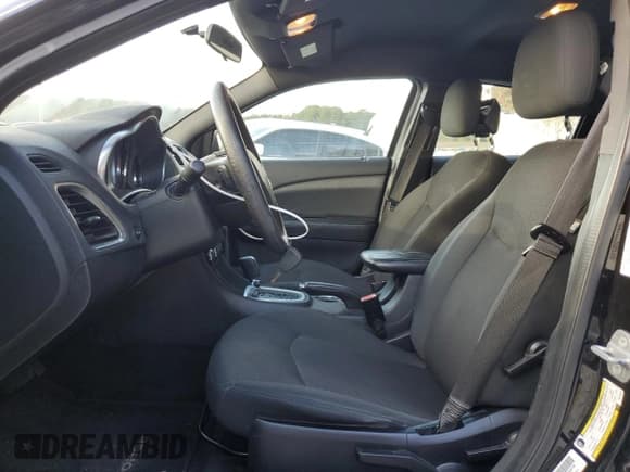 ✅ 2013 Dodge Avenger SE • VIN: 1C3CDZAB2DN518971 • Лот: 81753014. Опубликован ранее на Copart с пробегом 159 321 миль. Бесплатный доступ к архиву аукционных продаж из США и подробный отчёт об истории автомобиля на DreamBid. Изображение 7.