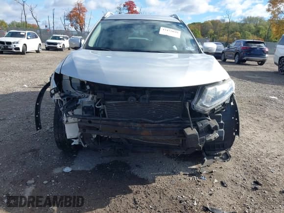 ✅ 2015 Nissan Rogue S • VIN: KNMAT2MV7FP550499 • Lot: 43472039. Listed on IAAI with 139,977 mi. Free auction sales archive from the USA and detailed vehicle history report at DreamBid. Image 13.