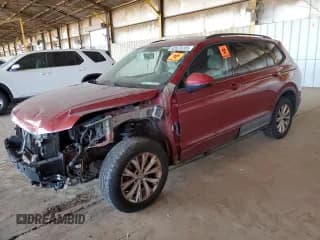 ✅ 2018 Volkswagen Tiguan S • VIN: 3VV1B7AX9JM067974 • Lot: 82678705. Listed on Copart with 175,379 mi. Free auction sales archive from the USA and detailed vehicle history report at DreamBid. Image 1.