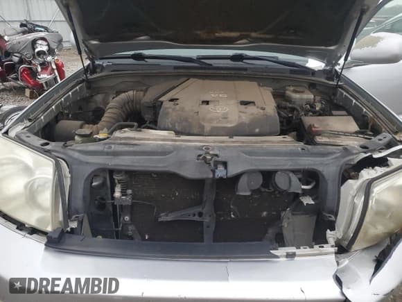 ✅ 2004 Toyota 4Runner Limited • VIN: JTEBU17R748024807 • Лот: 87456225. Опубликован ранее на Copart с пробегом 206 798 миль. Бесплатный доступ к архиву аукционных продаж из США и подробный отчёт об истории автомобиля на DreamBid. Изображение 12.