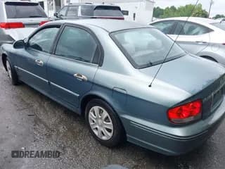 ✅ 2004 Hyundai Sonata • VIN: KMHWF25S74A057418 • Lot: 42380980. Listed on IAAI with 266,000 mi. Free auction sales archive from the USA and detailed vehicle history report at DreamBid. Image 3.