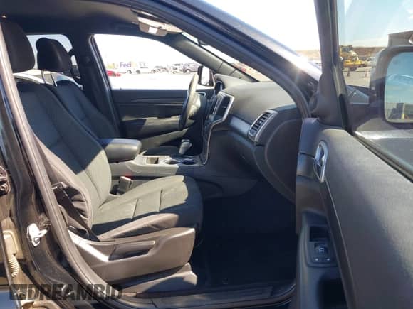 2018 Jeep Grand Cherokee Altitude с VIN 1C4RJFAG6JC507620, выставлен на аукционе IAAI как лот 42745293 с пробегом 109 471 миль миль и . История ставок и продаж доступна на DreamBid. Изображение 5.