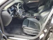 ✅ 2012 Audi S4 Premium Plus • VIN: WAUBGAFL1CA105668 • Lot: 65464805. Wystawiony na Copart z przebiegiem 123 781 mil. Bezpłatny archiwum sprzedaży aukcyjnych z USA i szczegółowy raport historii pojazdu na DreamBid. Zdjęcie 7.