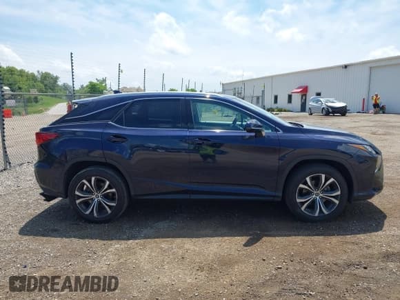 ✅ 2019 Lexus RX 350 • VIN: 2T2BZMCA5KC195916 • Lot: 42562141. Listed on IAAI with 101,592 mi. Free auction sales archive from the USA and detailed vehicle history report at DreamBid. Image 13.