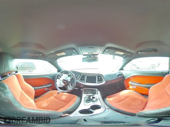 ✅ 2021 Dodge Challenger GT • VIN: 2C3CDZJG8MH607173 • Lot: 51147484. Wystawiony na Copart z przebiegiem 22 711 mil. Bezpłatny archiwum sprzedaży aukcyjnych z USA i szczegółowy raport historii pojazdu na DreamBid. Zdjęcie 12.