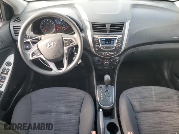 ✅ 2016 Hyundai Accent SE • VIN: KMHCT5AE2GU247501 • Лот: 77394874. Опубликован ранее на Copart с пробегом 117 126 миль. Бесплатный доступ к архиву аукционных продаж из США и подробный отчёт об истории автомобиля на DreamBid. Изображение 8.