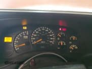 ✅ 1999 GMC Sierra 1500 SLE • VIN: 1GTEK14T0XZ503107 • Лот: 49592285. Опубликован ранее на Copart с пробегом Не указан. Бесплатный доступ к архиву аукционных продаж из США и подробный отчёт об истории автомобиля на DreamBid. Изображение 9.