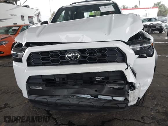 ✅ 2025 Toyota 4Runner TRD Off Road • VIN: JTEVA5BR3S5040781 • Lot: 43441456. Listed on IAAI with 1,376 mi. Free auction sales archive from the USA and detailed vehicle history report at DreamBid. Image 6.