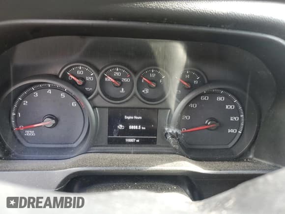 ✅ 2019 Chevrolet Silverado 1500 Work Truck • VIN: 3GCNWAEF7KG171706 • Lot: 56628045. Wystawiony na Copart z przebiegiem 119 907 mil. Bezpłatny archiwum sprzedaży aukcyjnych z USA i szczegółowy raport historii pojazdu na DreamBid. Zdjęcie 9.