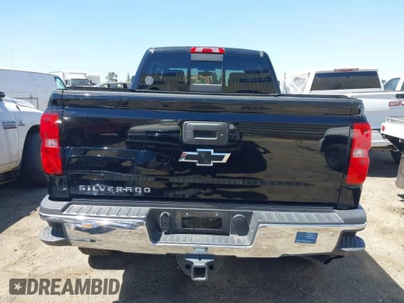 ✅ 2016 Chevrolet Silverado 2500HD LT • VIN: 1GC1KVE89GF277845 • Lot: 43040037. Wystawiony na IAAI z przebiegiem 56 497 mil. Bezpłatny archiwum sprzedaży aukcyjnych z USA i szczegółowy raport historii pojazdu na DreamBid. Zdjęcie 17.