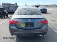 ✅ 2022 Mercedes-Benz C 300 • VIN: W1KAF4GB0NR053260 • Лот: 43422619. Опубликован ранее на IAAI с пробегом 57 668 миль. Бесплатный доступ к архиву аукционных продаж из США и подробный отчёт об истории автомобиля на DreamBid. Изображение 17.