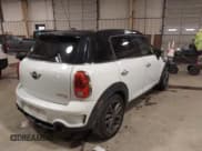 ✅ 2013 MINI Countryman S ALL4 • VIN: WMWZC5C56DWM15231 • Лот: 41249376. Опубликован ранее на IAAI с пробегом 134 305 миль. Бесплатный доступ к архиву аукционных продаж из США и подробный отчёт об истории автомобиля на DreamBid. Изображение 4.