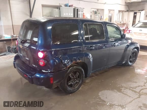 ✅ 2009 Chevrolet HHR 1LT • VIN: 3GNCA23B69S509218 • Lot: 41958206. Listed on IAAI with 189,842 mi. Free auction sales archive from the USA and detailed vehicle history report at DreamBid. Image 4.