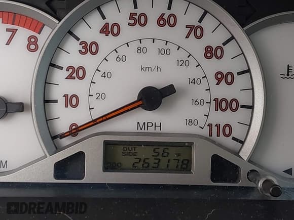 ✅ 2005 Toyota Corolla S • VIN: 1NXBR32E45Z370064 • Лот: 43727315. Опубликован ранее на IAAI с пробегом 263 178 миль. Бесплатный доступ к архиву аукционных продаж из США и подробный отчёт об истории автомобиля на DreamBid. Изображение 7.