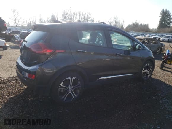 ✅ 2020 Chevrolet Bolt EV Premier • VIN: 1G1FZ6S0XL4103576 • Lot: 86650144. Wystawiony na Copart z przebiegiem 31 372 mil. Bezpłatny archiwum sprzedaży aukcyjnych z USA i szczegółowy raport historii pojazdu na DreamBid. Zdjęcie 3.