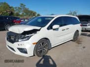 ✅ 2019 Honda Odyssey Elite • VIN: 5FNRL6H93KB105690 • Lot: 43663084. Listed on IAAI with 85,857 mi. Free auction sales archive from the USA and detailed vehicle history report at DreamBid. Image 18.