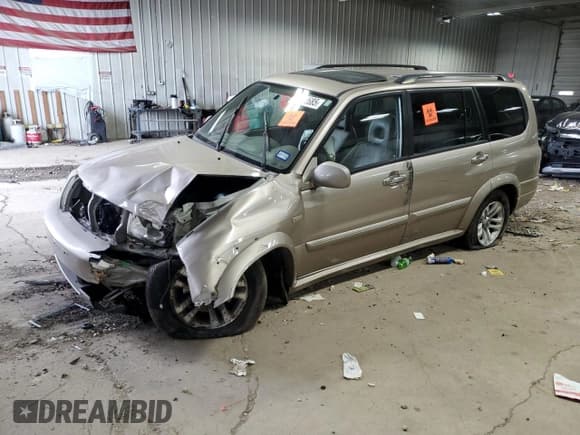 ✅ 2004 Suzuki XL7 LX • VIN: JS3TY92V944101010 • Lot: 51162685. Listed on Copart with 109,339 mi. Free auction sales archive from the USA and detailed vehicle history report at DreamBid. Image 1.