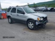 ✅ 2003 Ford Escape XLT Popular 2 • VIN: 1FMYU93193KC76018 • Lot: 42355904. Listed on IAAI with 233,131 mi. Free auction sales archive from the USA and detailed vehicle history report at DreamBid. Image 1.