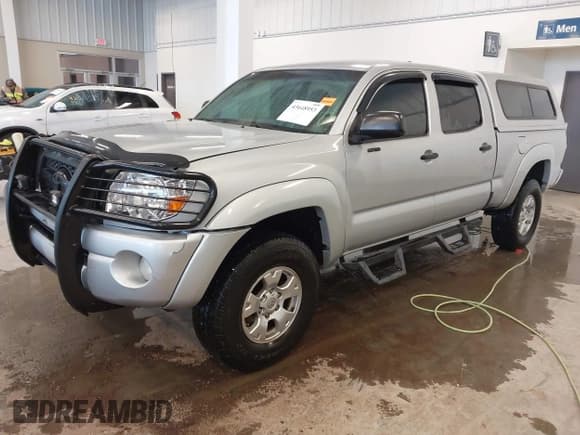 ✅ 2011 Toyota Tacoma • VIN: 3TMMU4FN5BM027307 • Лот: 43648953. Опубликован ранее на IAAI с пробегом 187 358 миль. Бесплатный доступ к архиву аукционных продаж из США и подробный отчёт об истории автомобиля на DreamBid. Изображение 18.