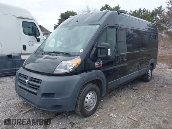 ✅ 2016 Ram ProMaster Cargo • VIN: 3C6TRVDG4GE101056 • Lot: 41715786. Wystawiony na IAAI z przebiegiem 141 620 mil. Bezpłatny archiwum sprzedaży aukcyjnych z USA i szczegółowy raport historii pojazdu na DreamBid. Zdjęcie 18.
