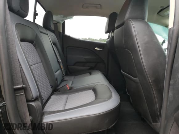 ✅ 2022 Chevrolet Colorado 4WD Z71 • VIN: 1GCGTDEN5N1108472 • Лот: 62920853. Опубликован ранее на Copart с пробегом 20 951 миль. Бесплатный доступ к архиву аукционных продаж из США и подробный отчёт об истории автомобиля на DreamBid. Изображение 10.