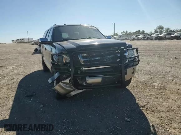 ✅ 2014 Ford Expedition Max King Ranch • VIN: 1FMJK1J56EEF14648 • Lot: 90583235. Wystawiony na Copart z przebiegiem 177 398 mil. Bezpłatny archiwum sprzedaży aukcyjnych z USA i szczegółowy raport historii pojazdu na DreamBid. Zdjęcie 14.