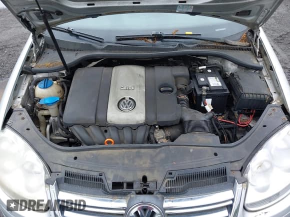 ✅ 2007 Volkswagen Jetta Wolfsburg Edition • VIN: 3VWEG71K67M155277 • Лот: 42348863. Опубликован ранее на IAAI с пробегом 141 788 миль. Бесплатный доступ к архиву аукционных продаж из США и подробный отчёт об истории автомобиля на DreamBid. Изображение 10.