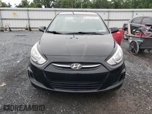 ✅ 2015 Hyundai Accent GLS • VIN: KMHCT4AE8FU927153 • Lot: 61056473. Wystawiony na Copart z przebiegiem 117 105 mil. Bezpłatny archiwum sprzedaży aukcyjnych z USA i szczegółowy raport historii pojazdu na DreamBid. Zdjęcie 5.