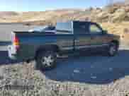 2001 Chevrolet Silverado 1500 LS z VIN 1GCEK19T01E259501, wystawiony jako Copart lot #85784615 z przebiegiem 332 511 mil mil oraz Czysty tytuł • Clean title. Historia ofert i sprzedaży dostępna na DreamBid. Obrazek 3.