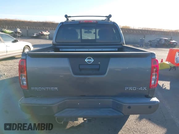 ✅ 2021 Nissan Frontier SV • VIN: 1N6ED0EB2MN708504 • Лот: 40559618. Опубликован ранее на IAAI с пробегом 62 275 миль. Бесплатный доступ к архиву аукционных продаж из США и подробный отчёт об истории автомобиля на DreamBid. Изображение 17.
