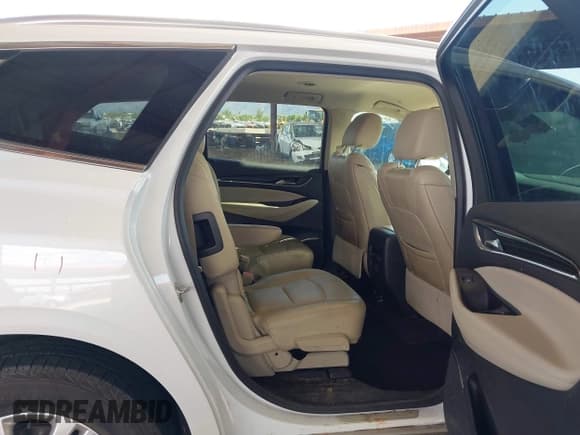 ✅ 2020 Buick Enclave Essence • VIN: 5GAERBKW2LJ288029 • Lot: 43395453. Listed on IAAI with 77,343 mi. Free auction sales archive from the USA and detailed vehicle history report at DreamBid. Image 8.
