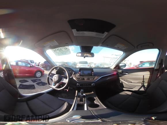 ✅ 2025 Nissan Altima SV • VIN: 1N4BL4DV8SN411557 • Lot: 43717524. Wystawiony na IAAI z przebiegiem 3 579 mil. Bezpłatny archiwum sprzedaży aukcyjnych z USA i szczegółowy raport historii pojazdu na DreamBid. Zdjęcie 22.