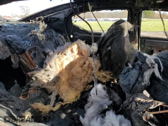 2007 Dodge Charger SRT-8 с VIN 2B3LA73W17H894603, выставлен на аукционе Copart как лот 80543024 с пробегом Не указан миль и На запчасти • Non repairable. История ставок и продаж доступна на DreamBid. Изображение 10.