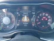 ✅ 2020 Dodge Challenger SXT • VIN: 2C3CDZAG6LH173799 • Lot: 43418277. Wystawiony na IAAI z przebiegiem 76 833 mil. Bezpłatny archiwum sprzedaży aukcyjnych z USA i szczegółowy raport historii pojazdu na DreamBid. Zdjęcie 7.