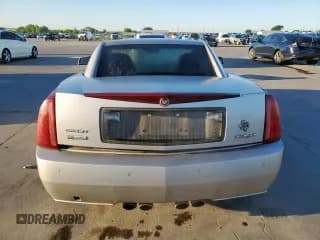 ✅ 2006 Cadillac XLR • VIN: 1G6YV36A465602551 • Лот: 54019215. Опубликован ранее на Copart с пробегом 127 352 миль. Бесплатный доступ к архиву аукционных продаж из США и подробный отчёт об истории автомобиля на DreamBid. Изображение 6.