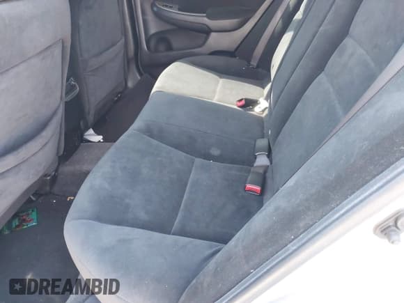 ✅ 2004 Honda Accord EX • VIN: 1HGCM55634A166915 • Lot: 42071991. Listed on IAAI with Not provided. Free auction sales archive from the USA and detailed vehicle history report at DreamBid. Image 8.