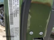 ✅ 2023 Dodge Challenger SXT • VIN: 2C3CDZGG0PH565870 • Lot: 71253634. Wystawiony na Copart z przebiegiem 11 094 mil. Bezpłatny archiwum sprzedaży aukcyjnych z USA i szczegółowy raport historii pojazdu na DreamBid. Zdjęcie 13.