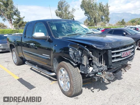 ✅ 2012 GMC Sierra 1500 SLE • VIN: 1GTR1VE04CZ148145 • Лот: 43284451. Опубликован ранее на IAAI с пробегом 167 975 миль. Бесплатный доступ к архиву аукционных продаж из США и подробный отчёт об истории автомобиля на DreamBid. Изображение 1.