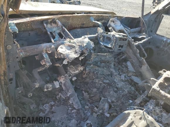 ✅ 2021 Ram 5500 • VIN: 3C7WRNEL3MG569512 • Lot: 63501274. Wystawiony na Copart z przebiegiem Nie podano. Bezpłatny archiwum sprzedaży aukcyjnych z USA i szczegółowy raport historii pojazdu na DreamBid. Zdjęcie 9.