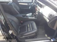 ✅ 2013 Mercedes-Benz C 250 Sport • VIN: WDDGF4HB5DA827184 • Лот: 42331098. Опубликован ранее на IAAI с пробегом 172 158 миль. Бесплатный доступ к архиву аукционных продаж из США и подробный отчёт об истории автомобиля на DreamBid. Изображение 5.