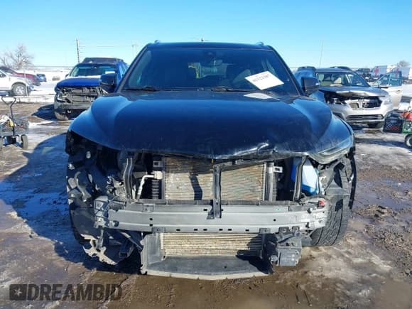 ✅ 2019 Chevrolet Blazer Premier • VIN: 3GNKBKRS1KS597925 • Lot: 41323387. Listed on IAAI with 86,946 mi. Free auction sales archive from the USA and detailed vehicle history report at DreamBid. Image 13.