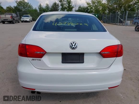 ✅ 2012 Volkswagen Jetta S • VIN: 3VW2K7AJ4CM357778 • Lot: 42946225. Listed on IAAI with 109,562 mi. Free auction sales archive from the USA and detailed vehicle history report at DreamBid. Image 17.