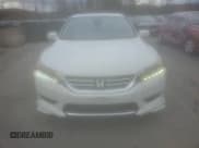 ✅ 2015 Honda Accord Touring • VIN: 1HGCR3F95FA000218 • Лот: 90591805. Опубликован ранее на Copart с пробегом 99 276 миль. Бесплатный доступ к архиву аукционных продаж из США и подробный отчёт об истории автомобиля на DreamBid. Изображение 5.