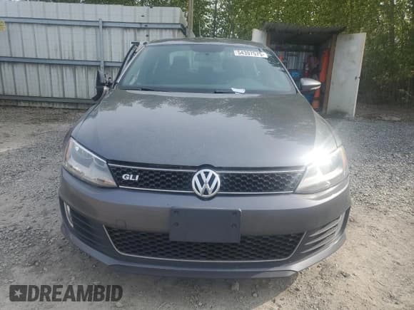 ✅ 2013 Volkswagen Jetta Autobahn • VIN: 3VW467AJ5DM248048 • Lot: 54397575. Wystawiony na Copart z przebiegiem 141 264 mil. Bezpłatny archiwum sprzedaży aukcyjnych z USA i szczegółowy raport historii pojazdu na DreamBid. Zdjęcie 5.