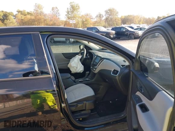 ✅ 2018 Chevrolet Equinox LS • VIN: 3GNAXHEV9JL328046 • Лот: 43522204. Опубликован ранее на IAAI с пробегом 35 019 миль. Бесплатный доступ к архиву аукционных продаж из США и подробный отчёт об истории автомобиля на DreamBid. Изображение 5.