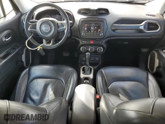 ✅ 2016 Jeep Renegade Limited • VIN: ZACCJBDT3GPD39723 • Lot: 91408505. Wystawiony na Copart z przebiegiem 147 939 mil. Bezpłatny archiwum sprzedaży aukcyjnych z USA i szczegółowy raport historii pojazdu na DreamBid. Zdjęcie 8.