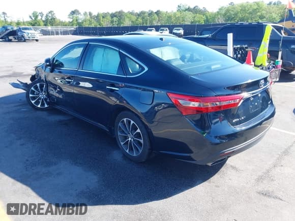 ✅ 2018 Toyota Avalon XLE • VIN: 4T1BK1EB5JU283116 • Lot: 41979113. Wystawiony na IAAI z przebiegiem 83 714 mil. Bezpłatny archiwum sprzedaży aukcyjnych z USA i szczegółowy raport historii pojazdu na DreamBid. Zdjęcie 3.