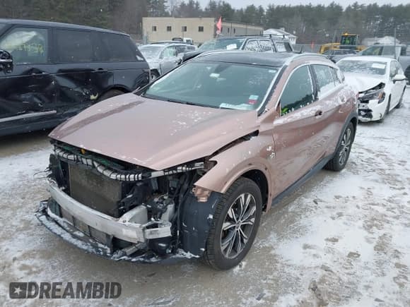 ✅ 2018 Infiniti QX30 Essential • VIN: SJKCH5CR7JA055695 • Lot: 41292291. Listed on IAAI with 129,634 mi. Free auction sales archive from the USA and detailed vehicle history report at DreamBid. Image 18.